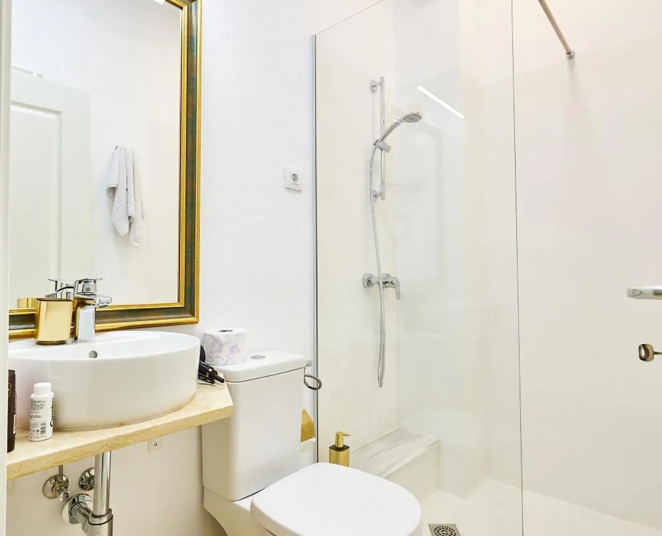 Carol Park View Hotel Bucureşti 3*,  România