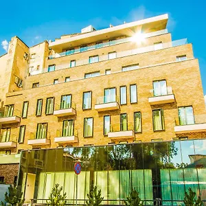 Hotel Carol 2