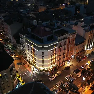 rezervați aici